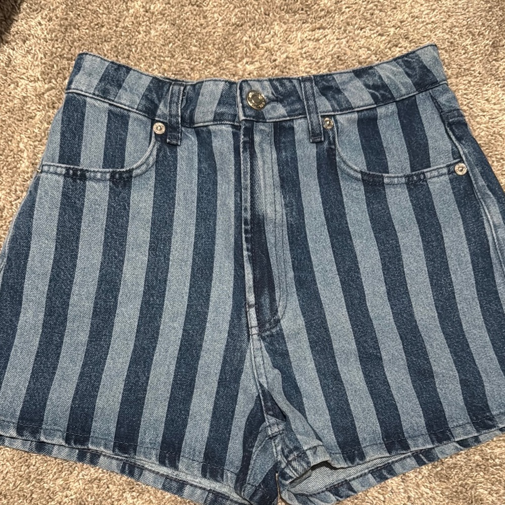 Zara Blue and Gray Jean Shorts High-Waisted Striped